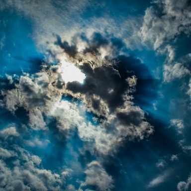Con la cabeza en las nubes